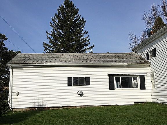 Has new steel roof