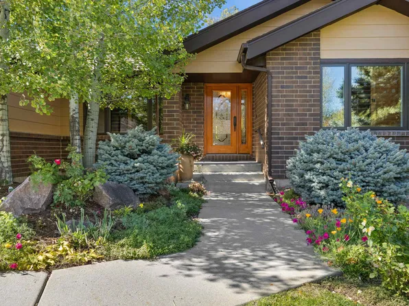 1920 Rustic Ct, Casper, WY 82609