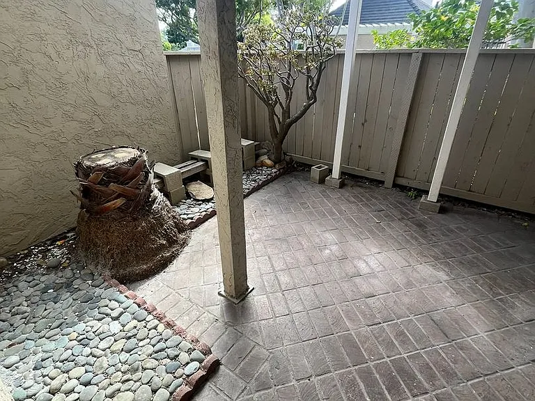 8126 Camino Tranquilo — Photo 13