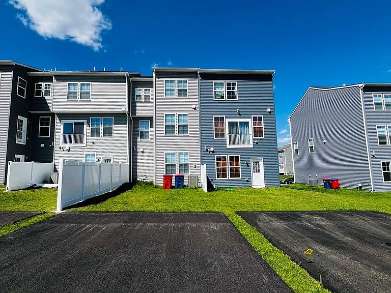37 Abigail St — Photo 6