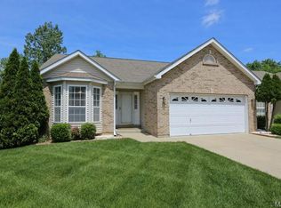 44 Spring Oaks Dr, Saint Charles, MO