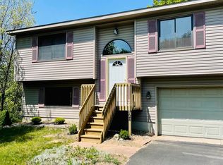 124 Black Ridge Ct, Traverse City, MI 49696