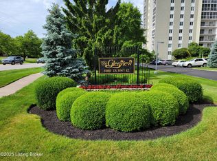 5100 Us Highway 42 APT 423, Louisville, KY 40241