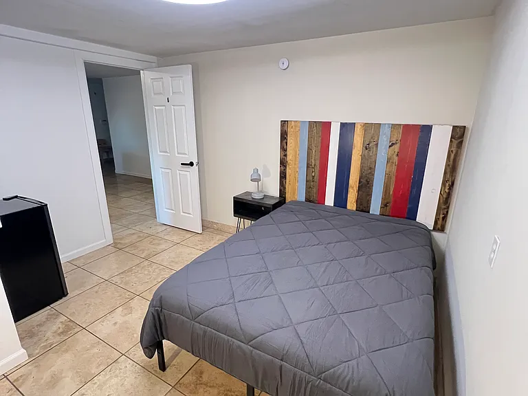 4213 N Westview Dr — Photo 1