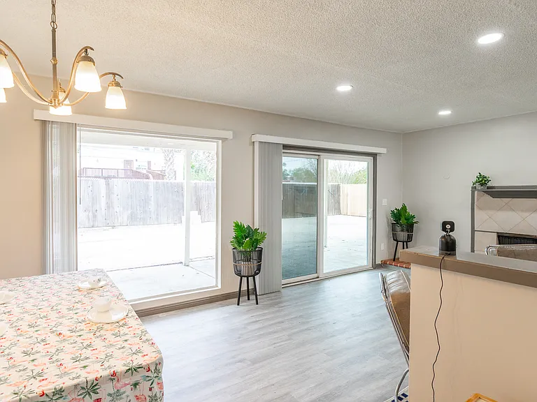5901 Hanna Ave — Photo 9