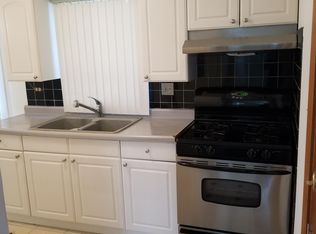 5931 W 63rd St, Chicago, IL 60638