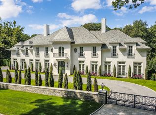 7 Carlton Rd, Bronxville, NY 10708