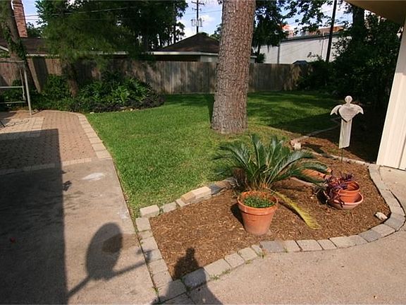 2nd image of 5727 Lookout Mountain Dr