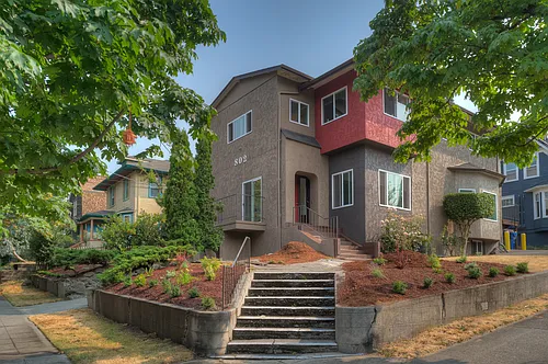 15th Avenue Apartments Photo 1