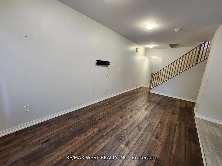 1165 Journeyman Ln #215 — Photo 6