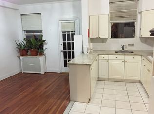 6115 80th St, Middle Village, NY 11379