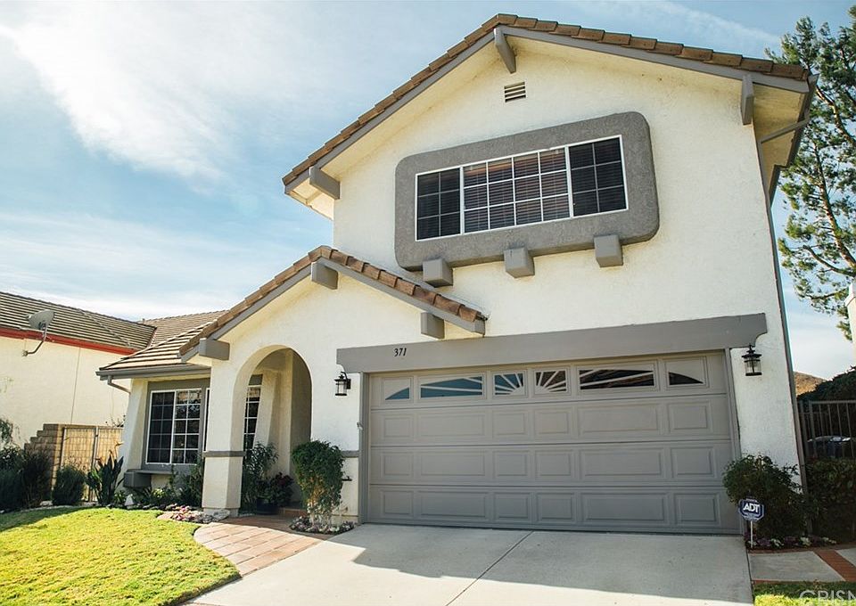 1st image of 371 Medea Creek Ln