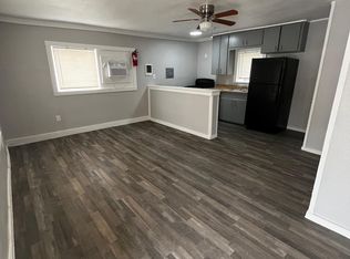 660 Riverside Dr APT 5, San Antonio, TX 78223