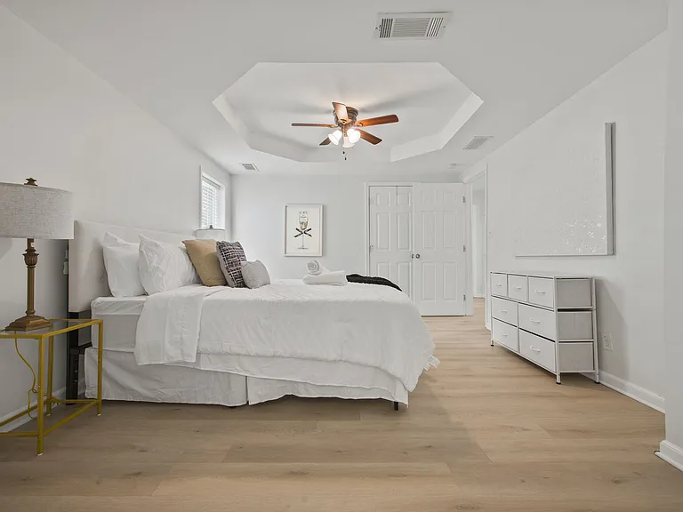 1346 Lorenzo Dr SW — Photo 8