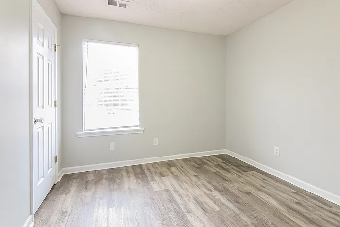 652 New Stock Dr — Photo 5