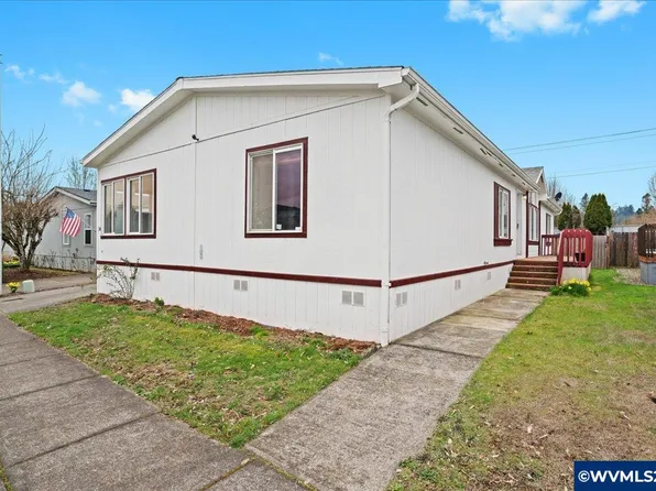 2000 Robins Ln SE Unit 34, Salem, OR 97306