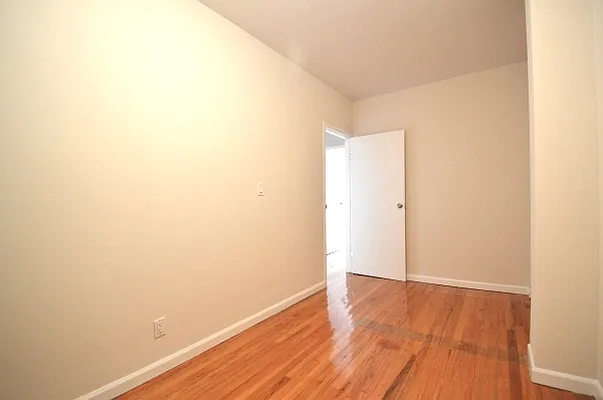 Rented by Citi Habitats | media 41