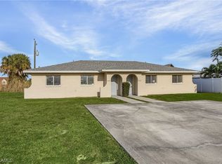 17539/541 Dumont Dr, Fort Myers, FL 33967