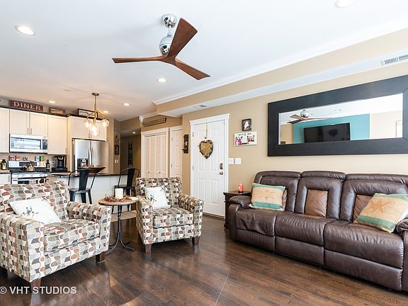 4th image of 4843 N Winthrop Ave Unit 2N