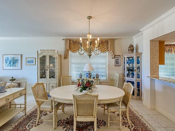 3rd image of 1450 Ocean Dr #1D