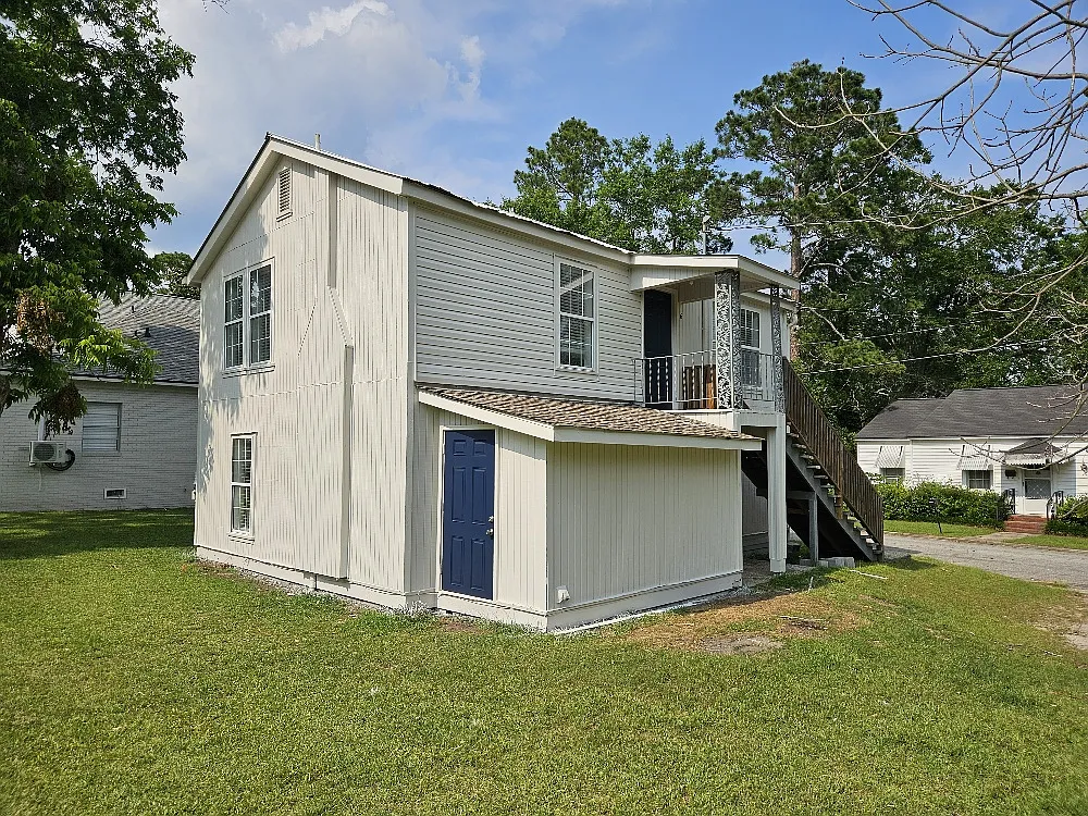 1 bed, 850 sqft, $885 — Photo 2