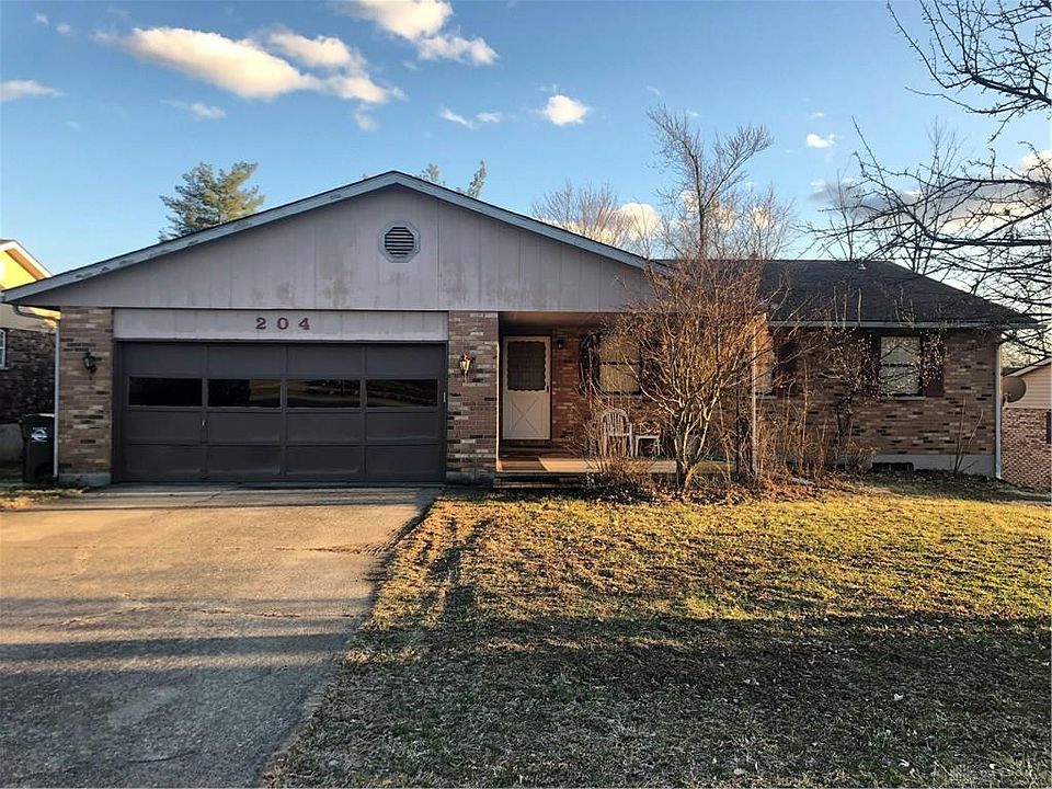 1st image of 204 Rossman Ct