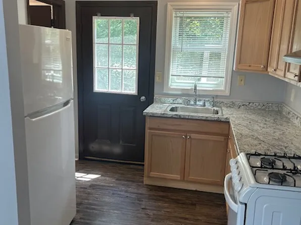 21 Depot St #5, Warner, NH 03278