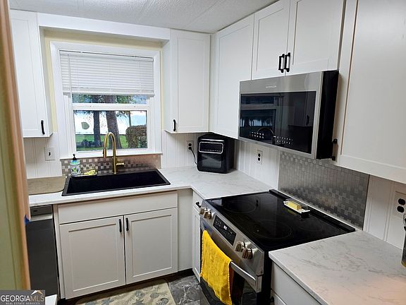 5th image of 104 Sioux Cir