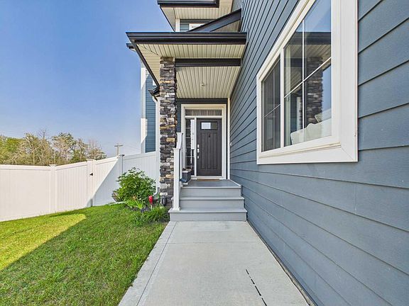 2nd image of 45 Alderwood Close