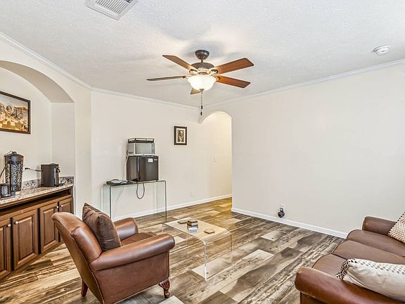 2nd image of 8121 Lillian Hwy #70
