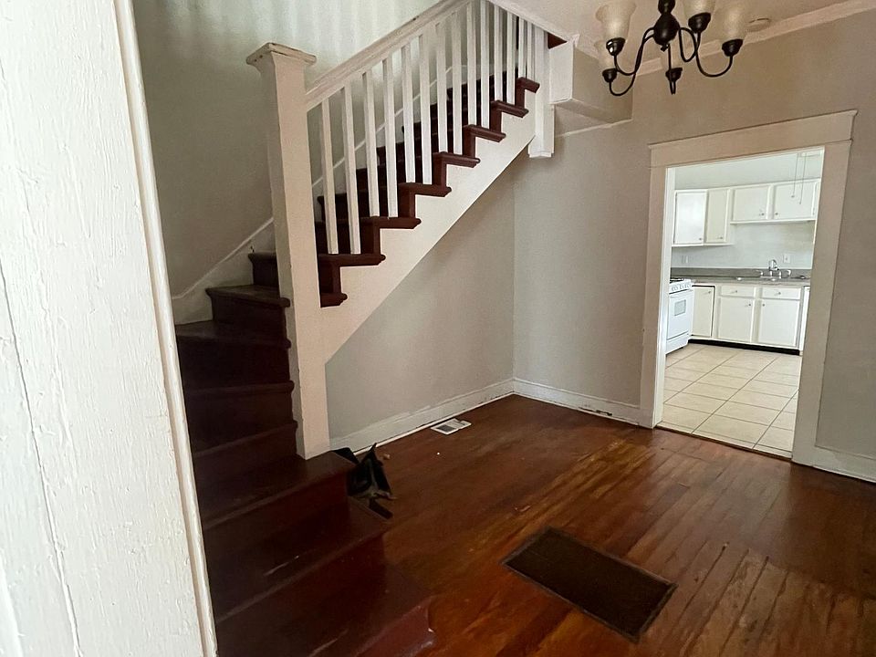 1139 Philip St New Orleans, LA, 70130 Apartments for Rent Zillow
