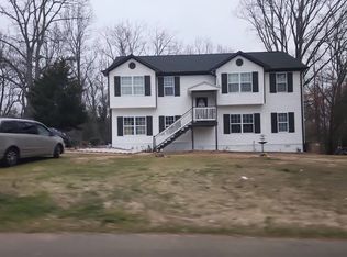 2355 Pine Grove Rd, Gainesville, GA 30507