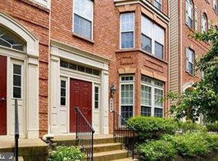 5609 Harrington Falls Ln Suite 5609B, Alexandria, VA 22312