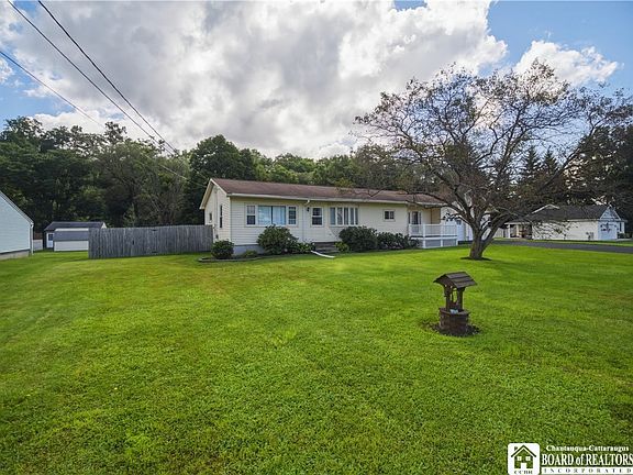 4th image of 3194 Dutch Hollow Rd