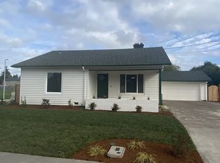 3915 Scenic Dr, Eugene, OR