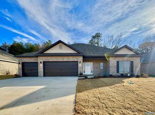 11472 Waterman Ln, Madison, AL 35756