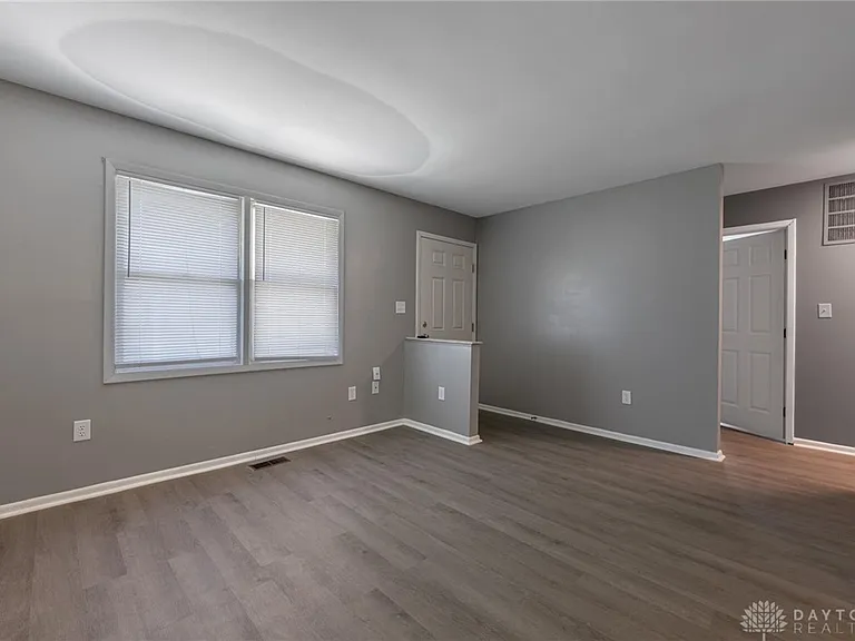 7745 Essington Cir — Photo 3