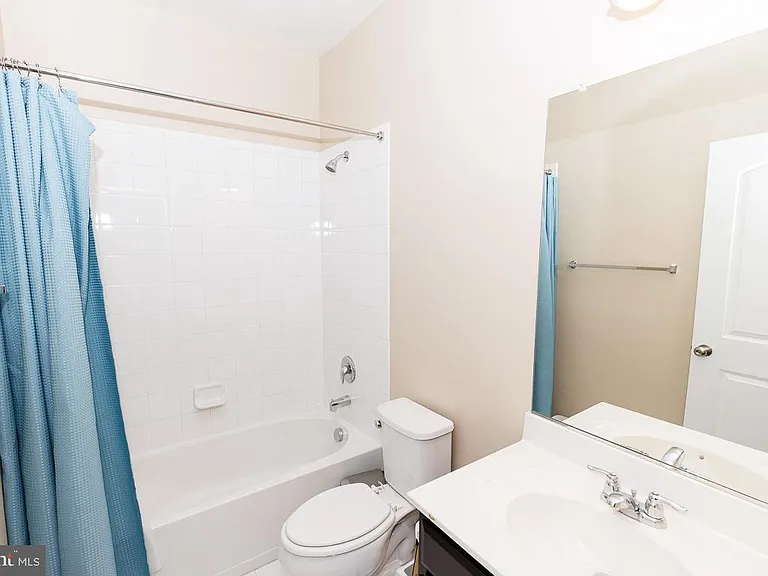 9203 Rice Ave — Photo 53