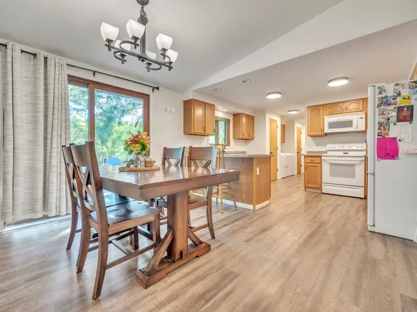 1505 17th St, Milford, IA 51351
