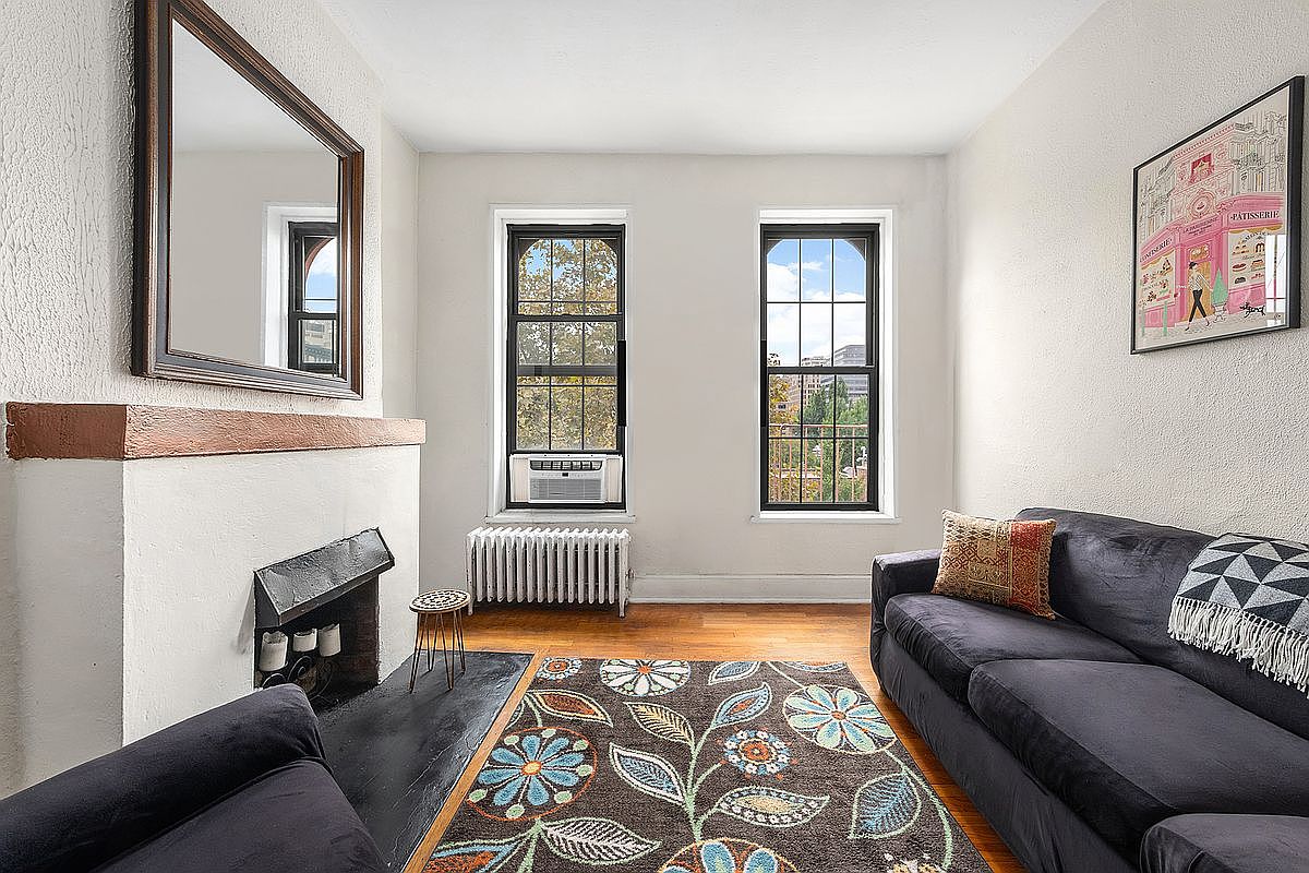 55 Morton St APT 7C, New York, NY 10014 | Zillow