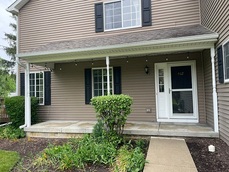 462 Village Creek Dr #1 — Photo 2