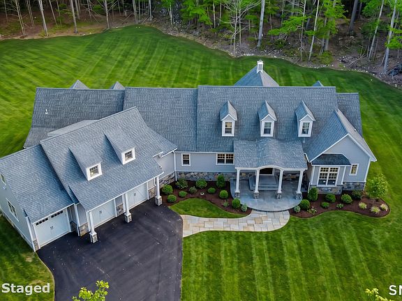 3rd image of 41-B Whippoorwill Road