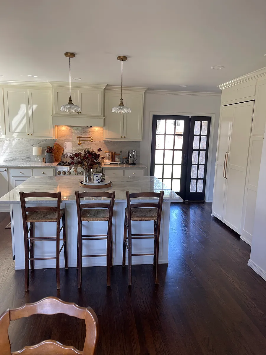 kitchen and island, with built in appliances - 721 NE 20th St