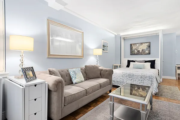 Sold by Corcoran | media 2