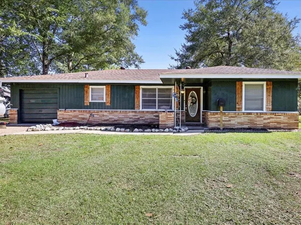 840 N 6th St, Silsbee, TX 77656