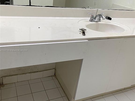 2nd image of 4255 N University Dr APT 206