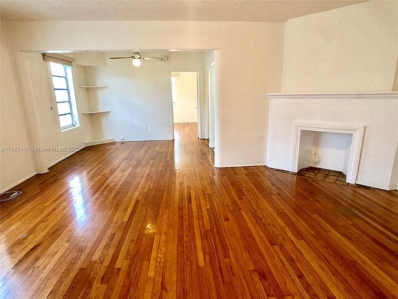3rd image of 751 Euclid Ave APT 4