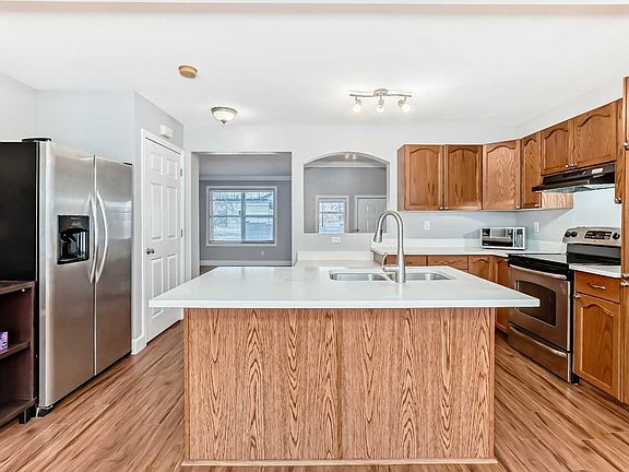 5th image of 31 Coventry Rd NE