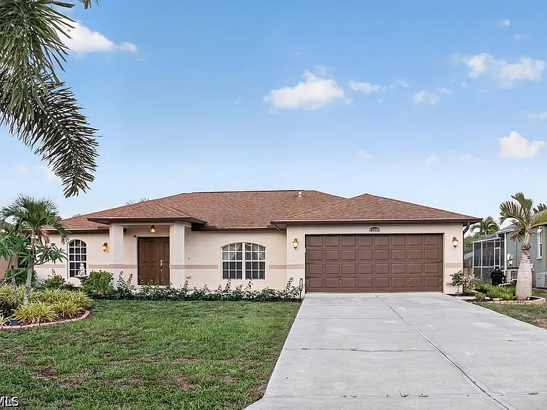 11580 Forest Mere Dr — Photo 1
