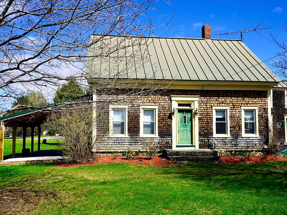 1st image of 448 Elm Street